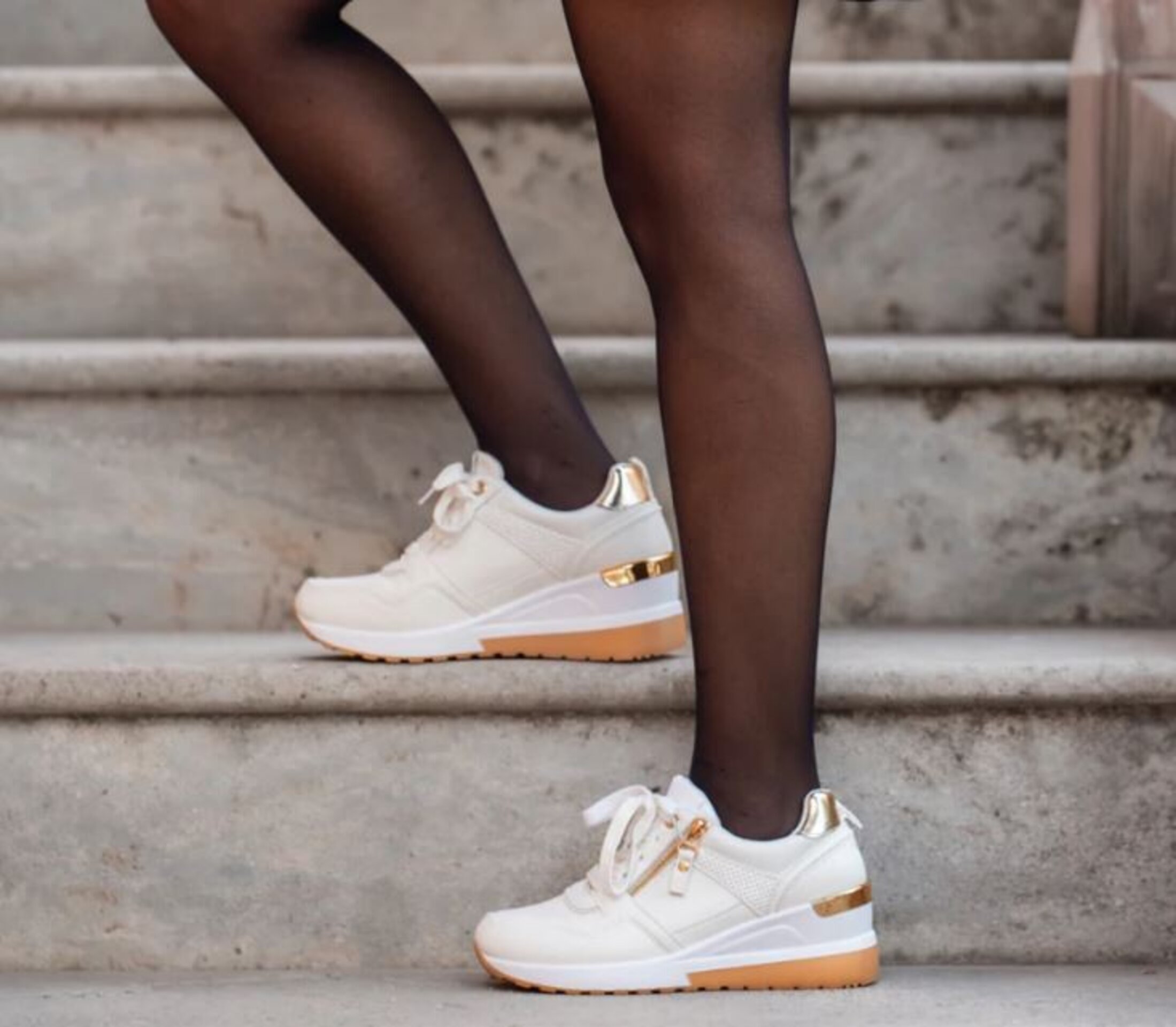 Sneakers mujer cuña - 1