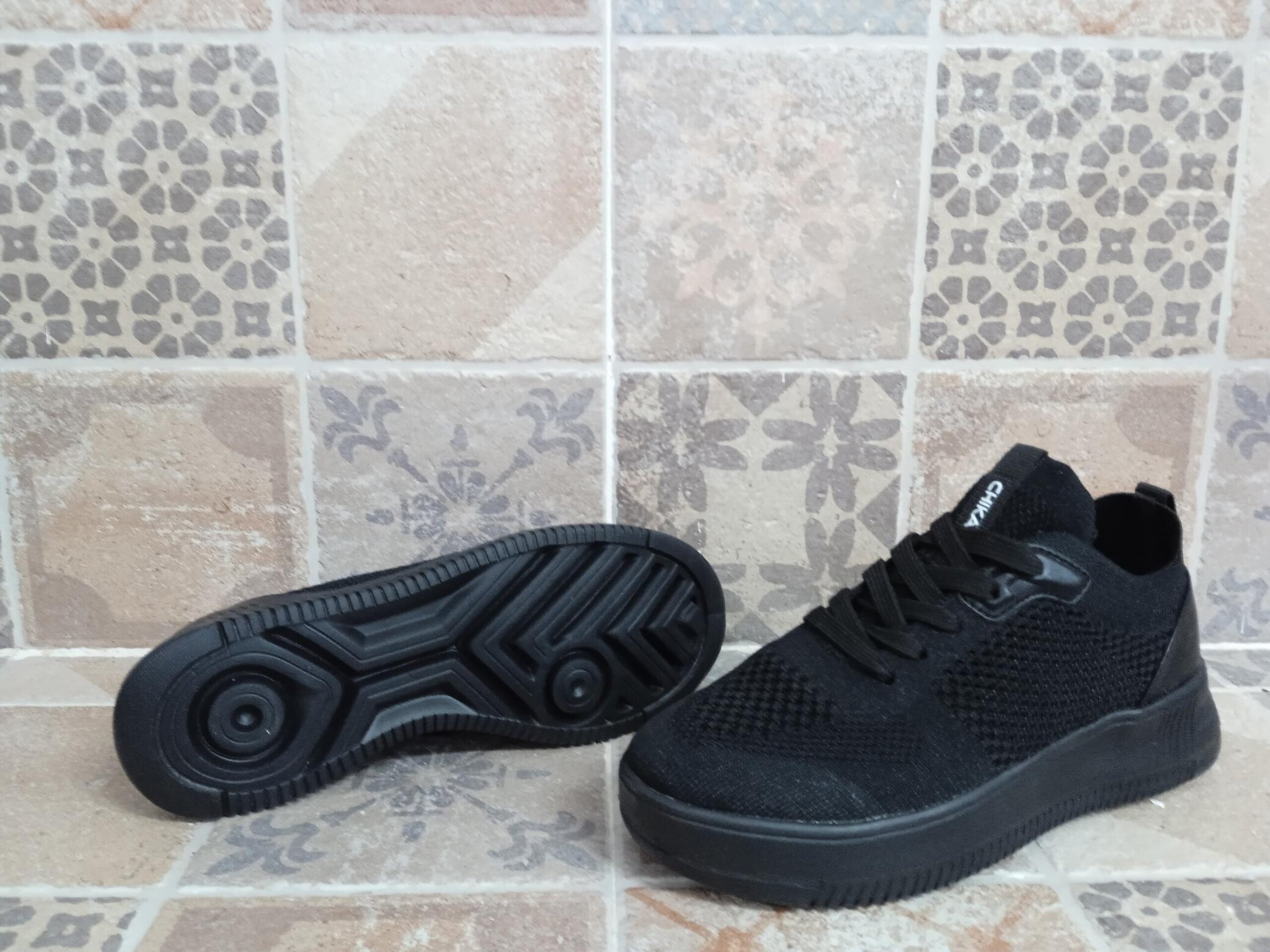 Deportivas mujer caladas - 5