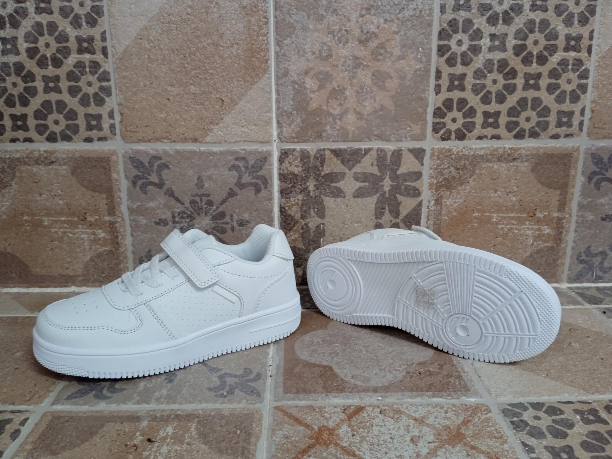 Deportivas unisex velcro - 2