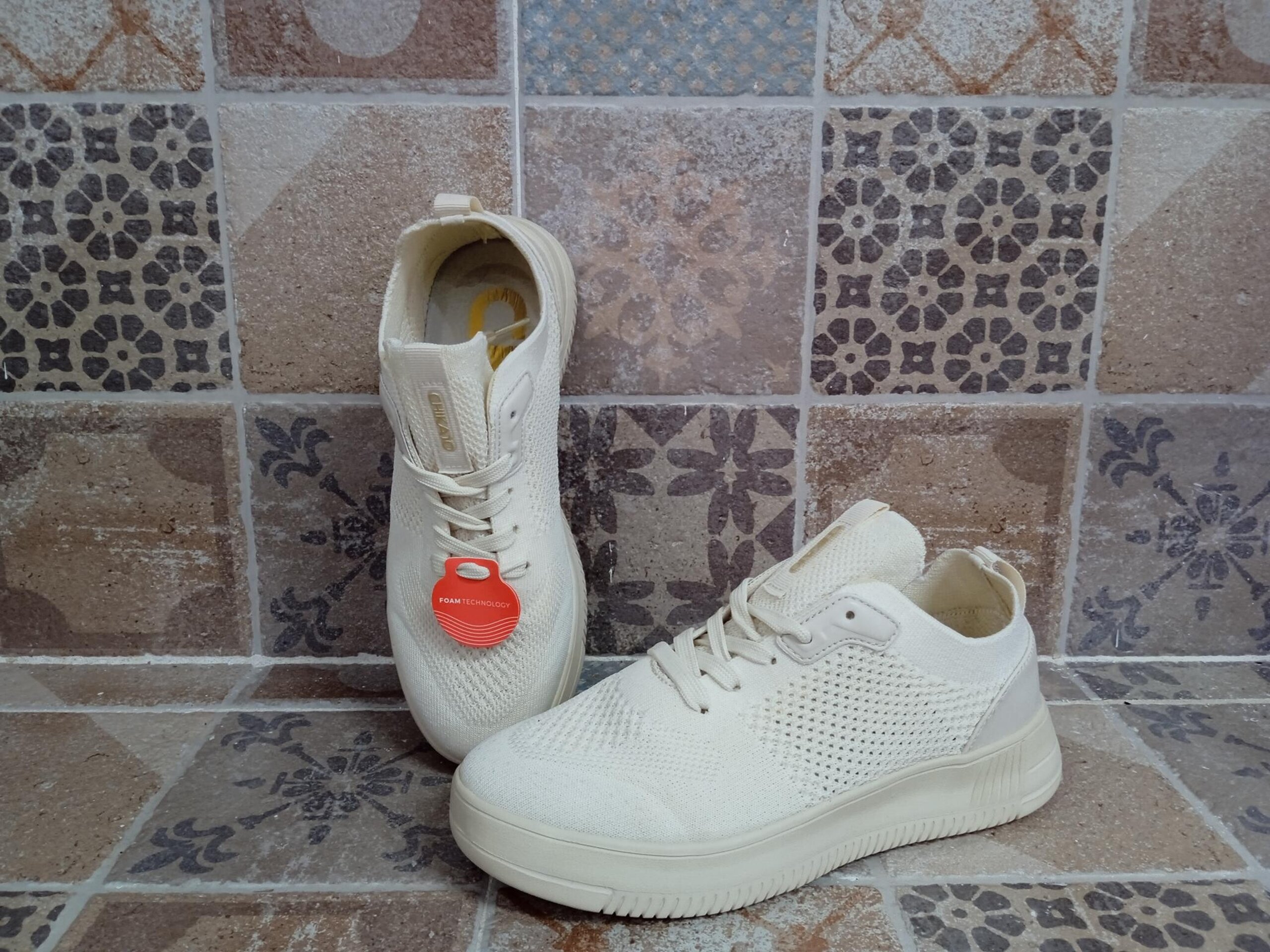 Deportivas mujer caladas - 4