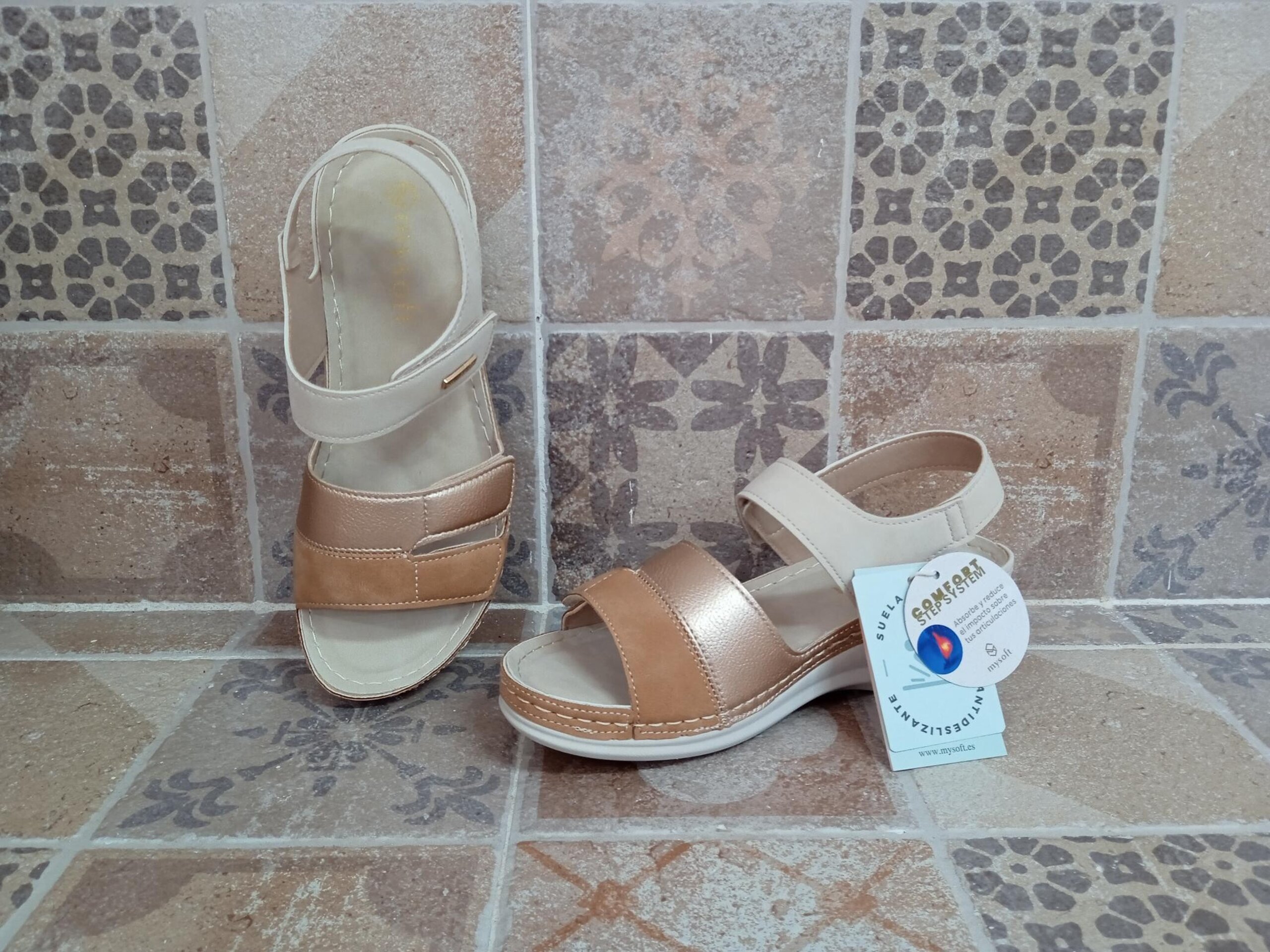 sandalia cuña velcro - 3