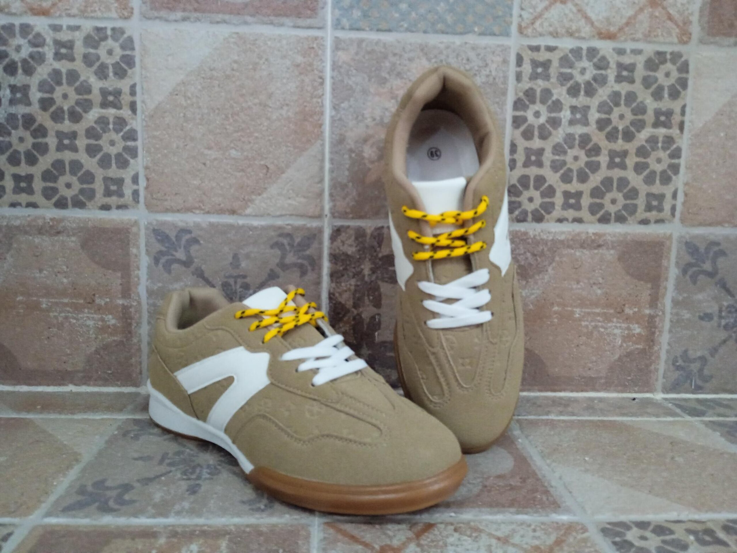 Deportivo casual mujer - 1